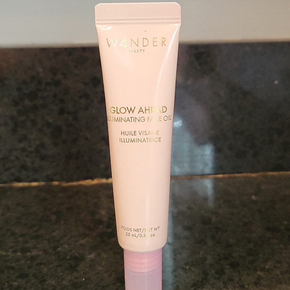 Illuminating Face Oil